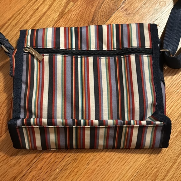 Eddie Bauer crossbody - Picture 7 of 7
